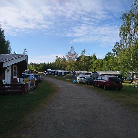 Stensjoe Camping Hotel Vastra Stensjo Екстериор снимка